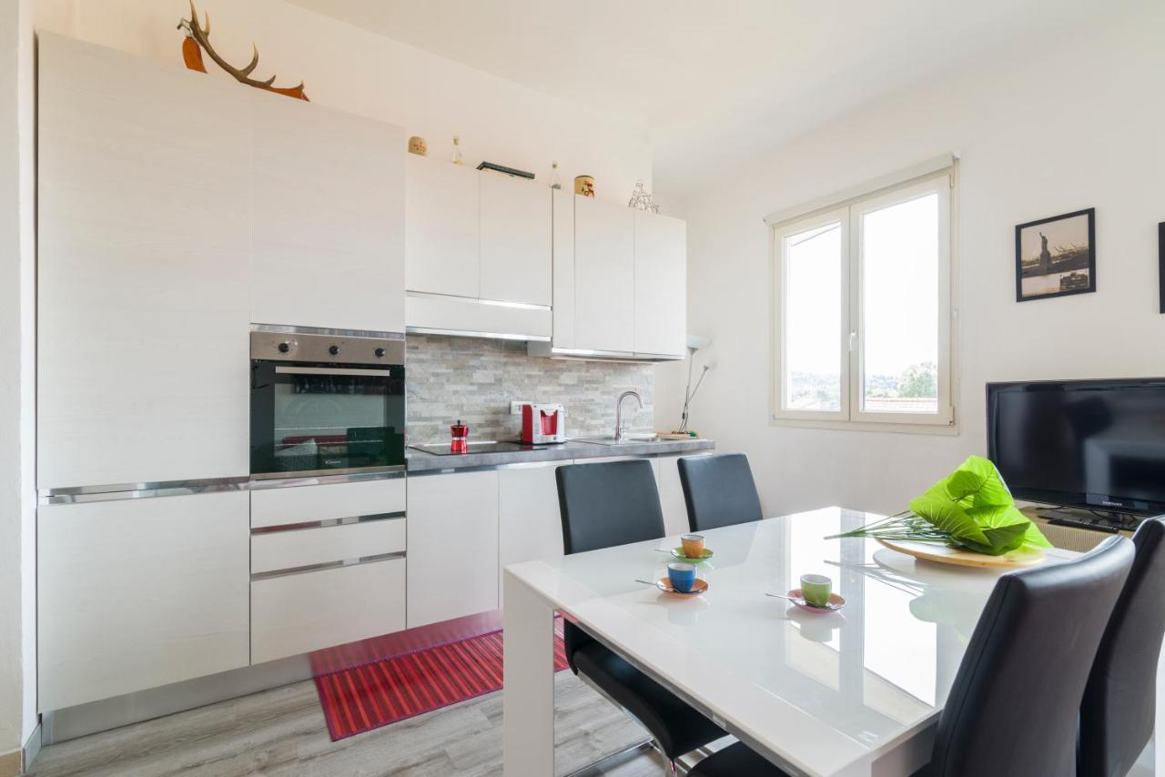 Visarno Arena Apartamento *